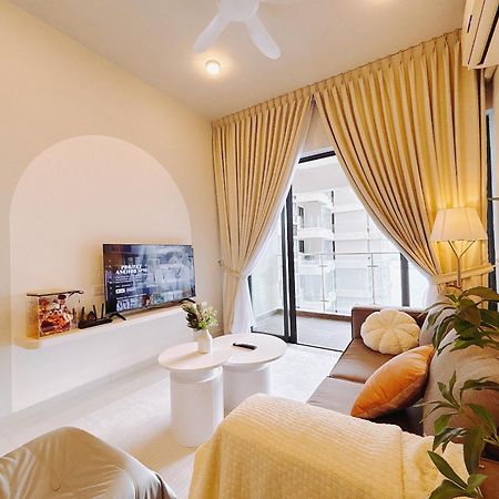 Apartamento Scenic Country Garden Danga Bay By Lions Bay Johor Bahru Exterior foto